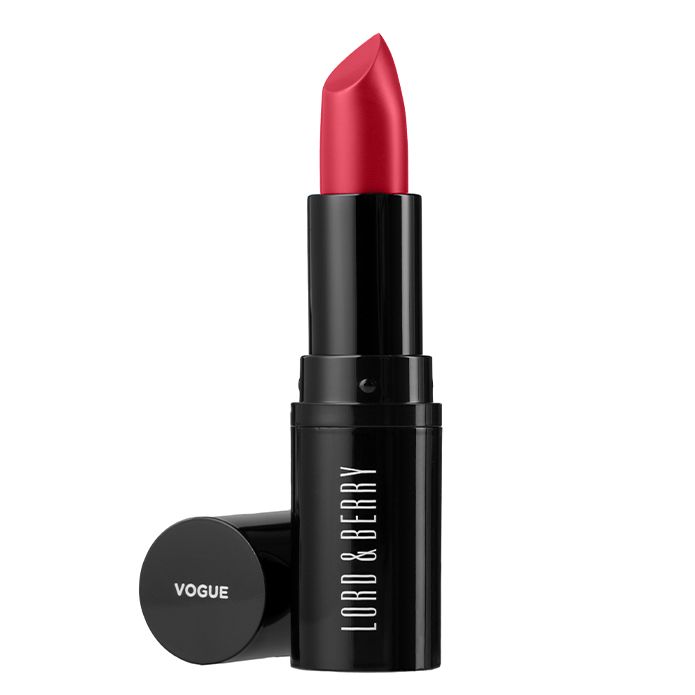 Vogue-Matte Lipstick in "Enchanté"