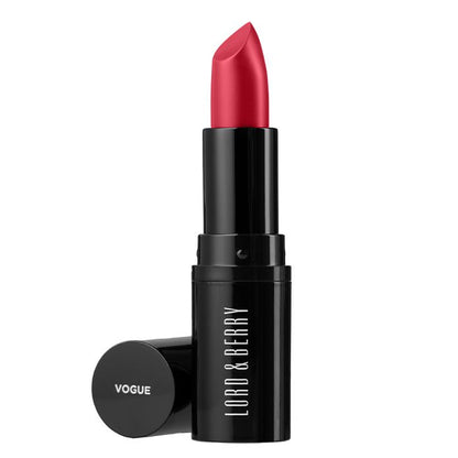 Vogue-Matte Lipstick in "Enchanté"