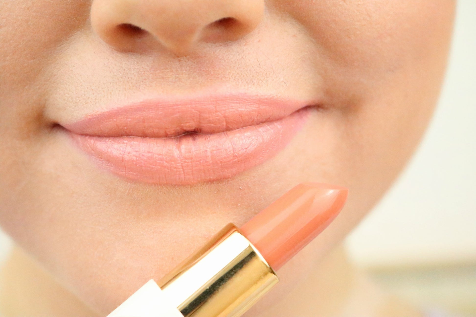 Tinted Rose Balm - 95% Natural Lip Balm - Nourish Beauty Box